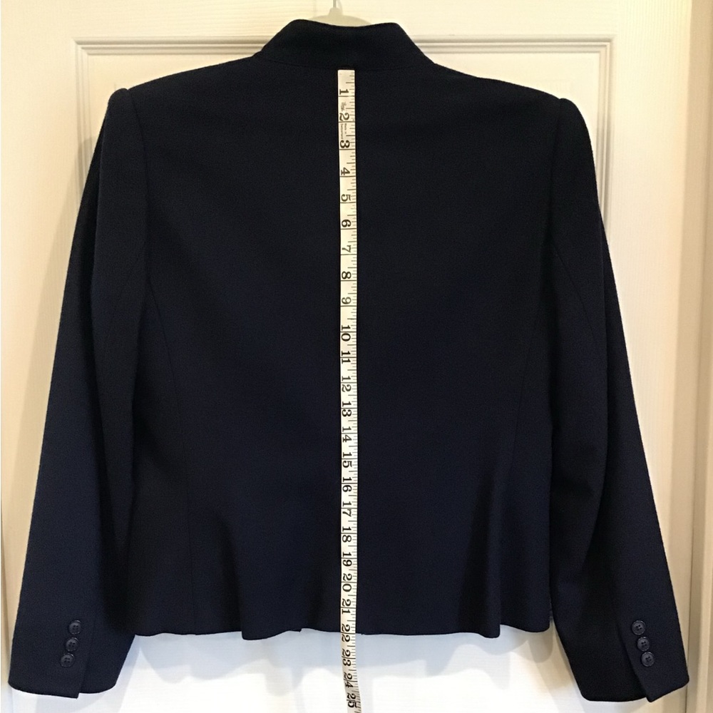 Vintage Navy Blue Womens 2 piece Suit, size 10 - Picture 3 of 11